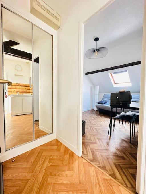 Morgan' Apartment